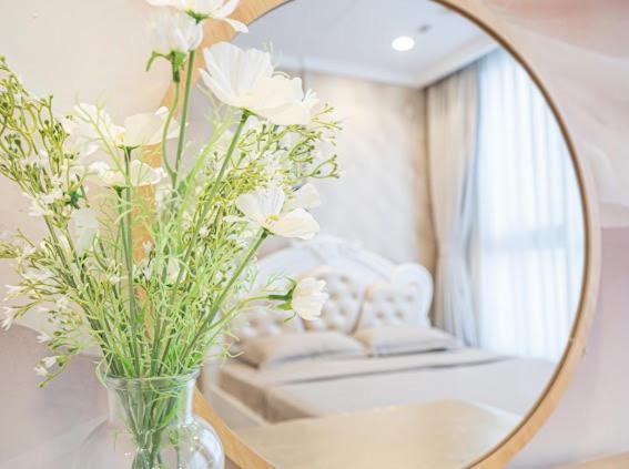 Enay Apartment - Vinhomes Central Park - Landmark Cidade de Ho Chi Minh Exterior foto